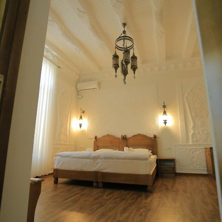 Guesthouse Muqaddam ブハラ エクステリア 写真