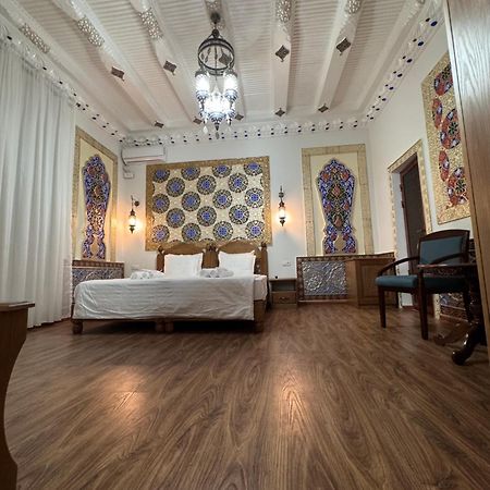 Guesthouse Muqaddam ブハラ エクステリア 写真