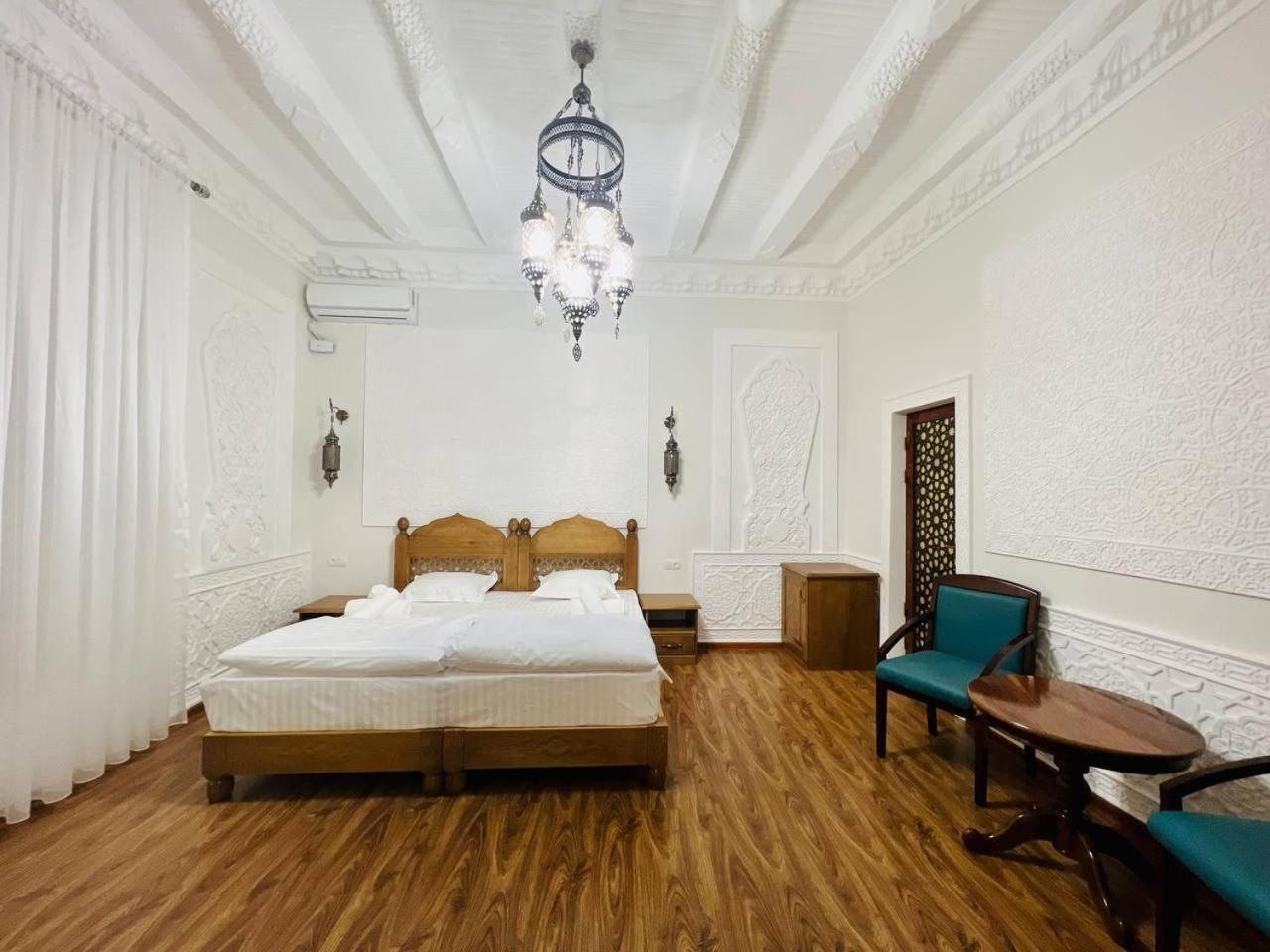 Guesthouse Muqaddam ブハラ エクステリア 写真